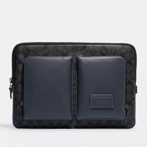 COACH  |   Utility Laptop Case In Colorblock Signature Canvas