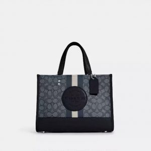 COACH  |   Dempsey Carryall Bag In Signature Jacquard With Stripe And Coach Patch  (Denim/ Midnight Navy)