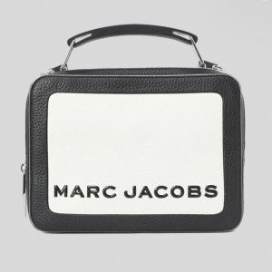 MARC JACOBS  |  The Textured Box Bag 23