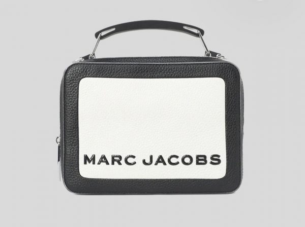 MARC JACOBS  |  The Textured Box Bag 23